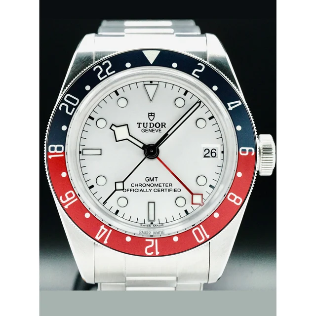 Tudor Black Bay GMT 210000049802 kol saati