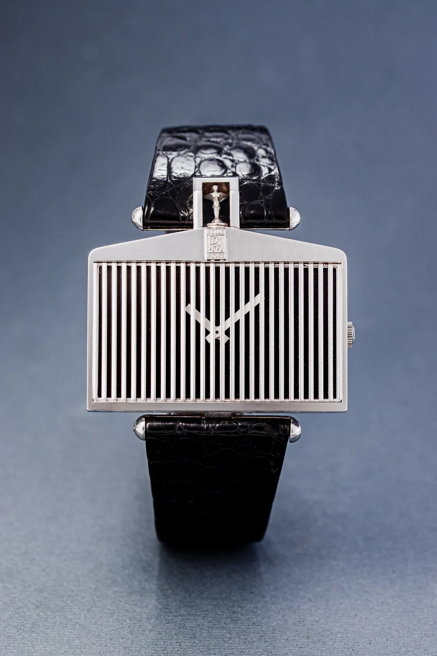 Corum Rolls Royce Ref 55585 33 mm kol saati