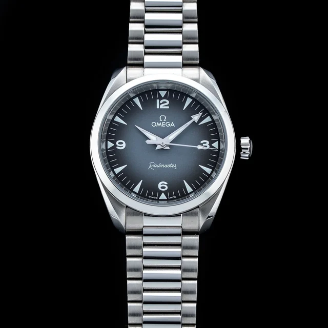 OMEGA Railmaster 210009N35118 kol saati