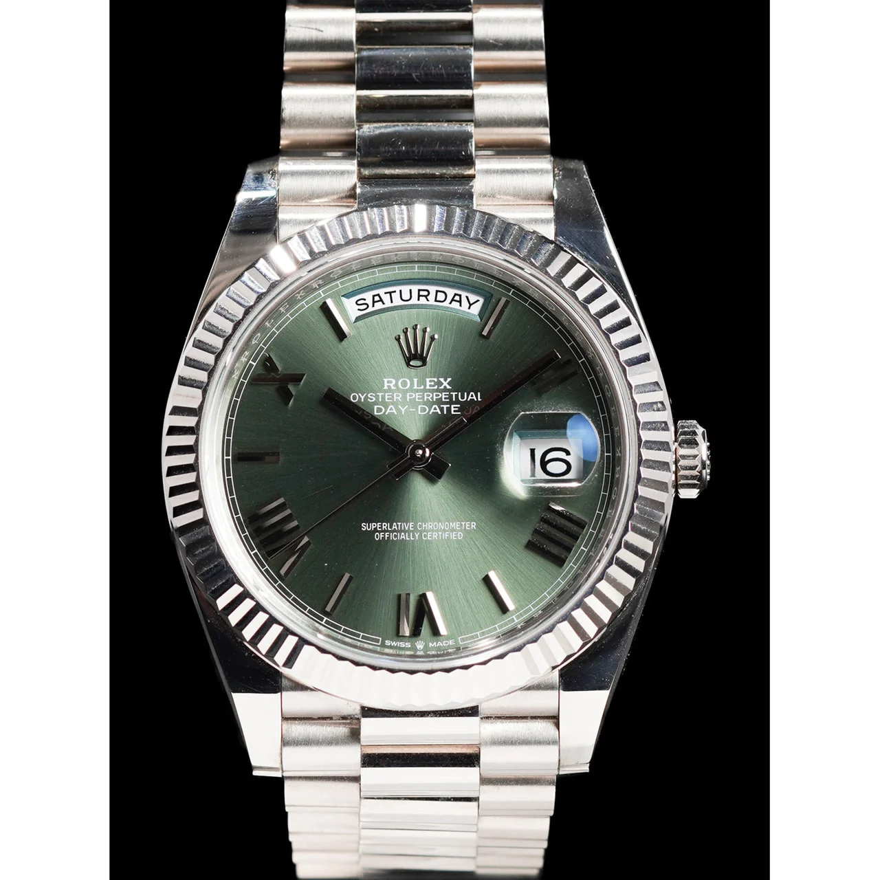 Rolex Oyster Perpetual Day Date Green Dial 210009N30562 kol saati