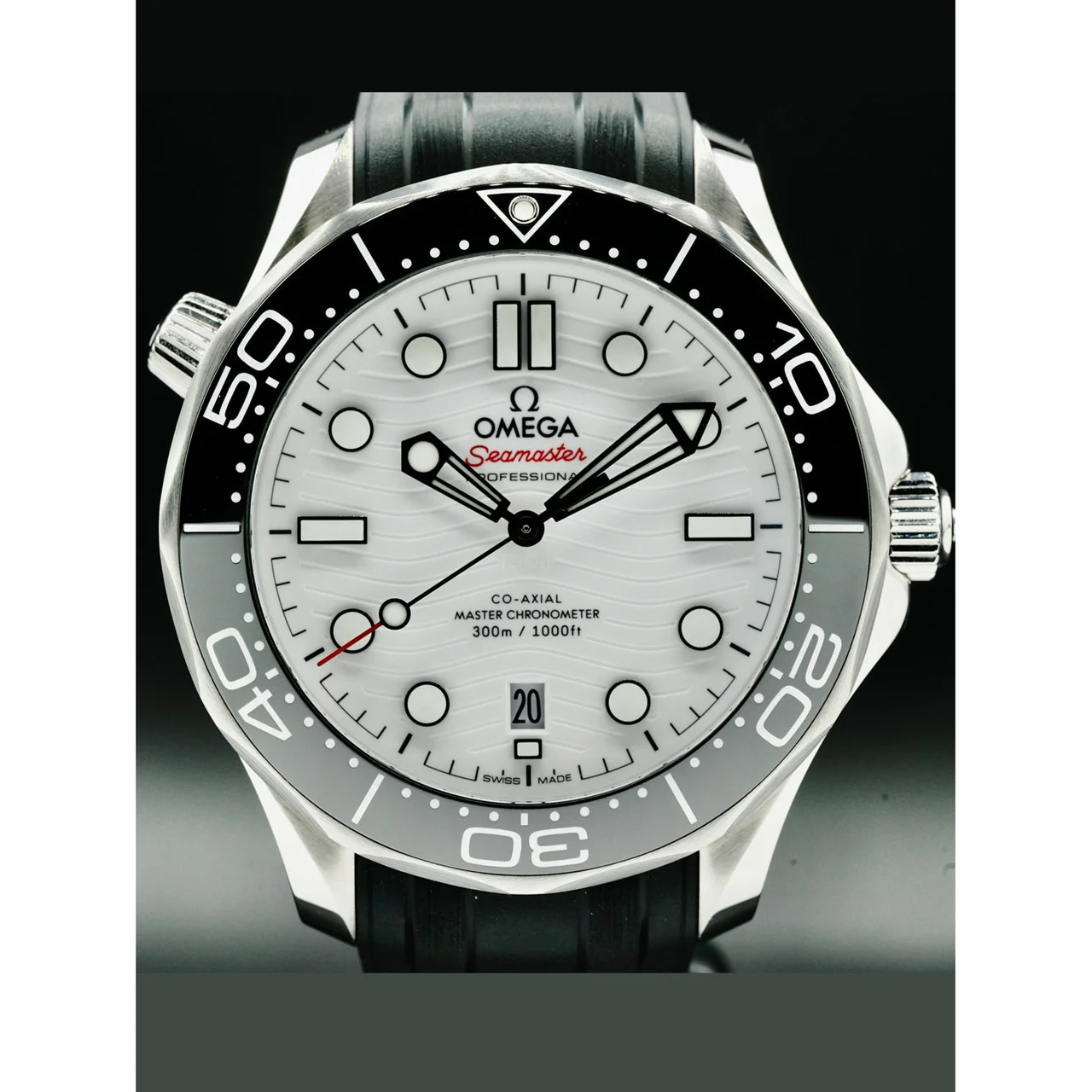 OMEGA Seamaster 300M Diver White Dial 210000078279 42 mm kol saati