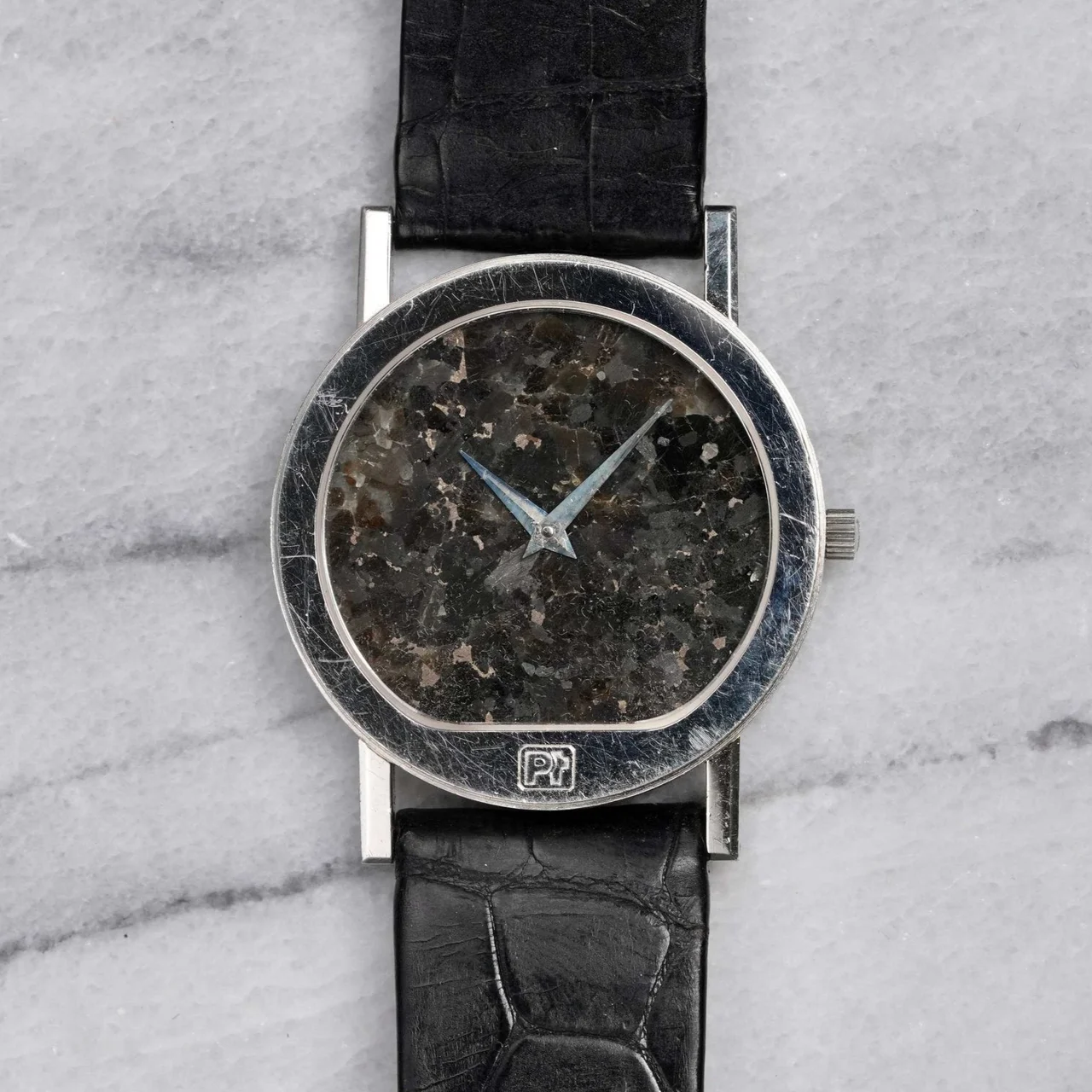 Corum Corum SQ7402155 35 mm kol saati