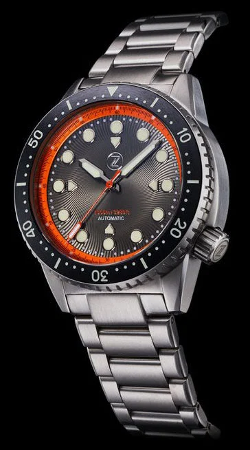 Zelos Great White ZEL108 44 mm kol saati