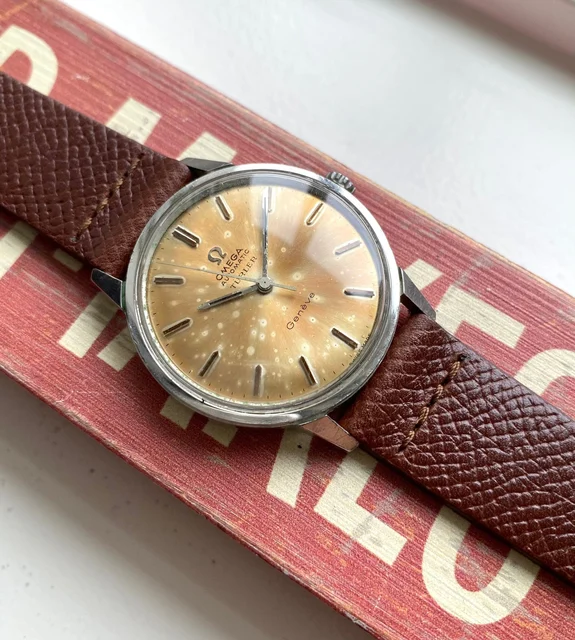 OMEGA Genève SQ3704732 kol saati