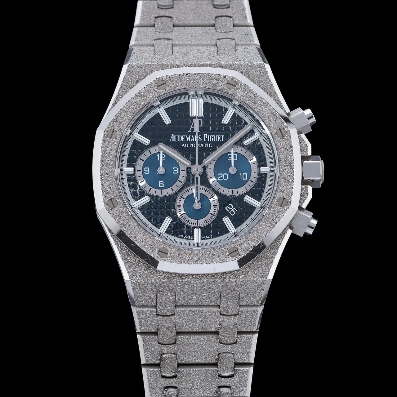 Audemars Piguet Royal Oak Chronograph 26331BC.GG.1224BC.03 210009N41606 41 mm kol saati
