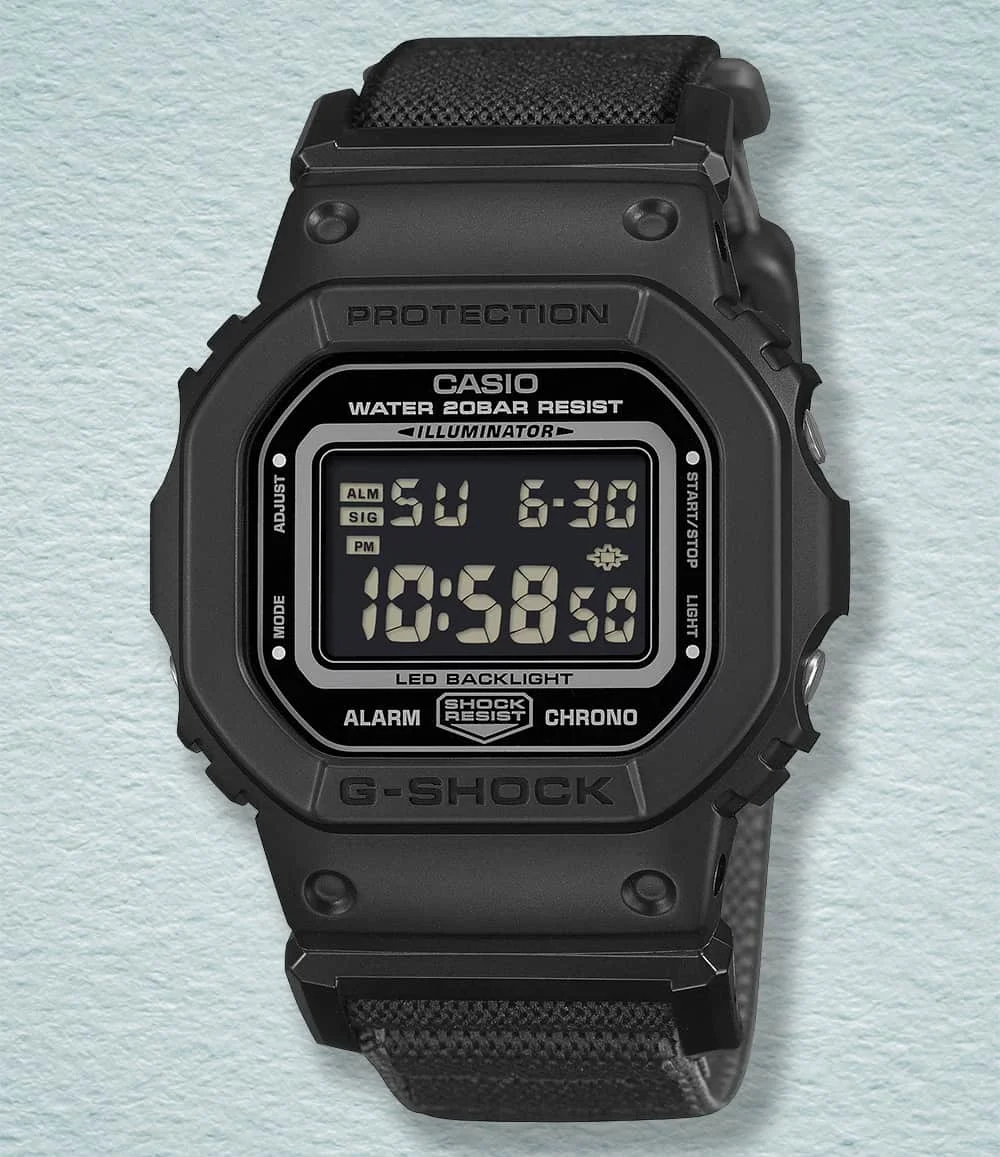 G-SHOCK FIDLOCK® Watch Series DW-5600MNC-1 48.9 mm kol saati