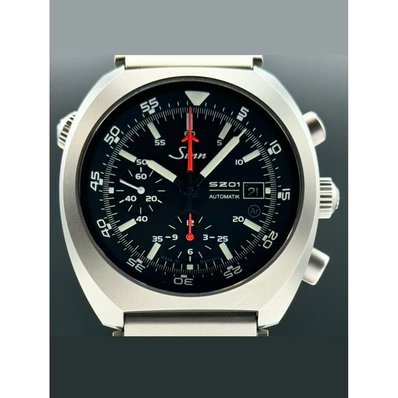 Sinn 210000074442 44 mm kol saati