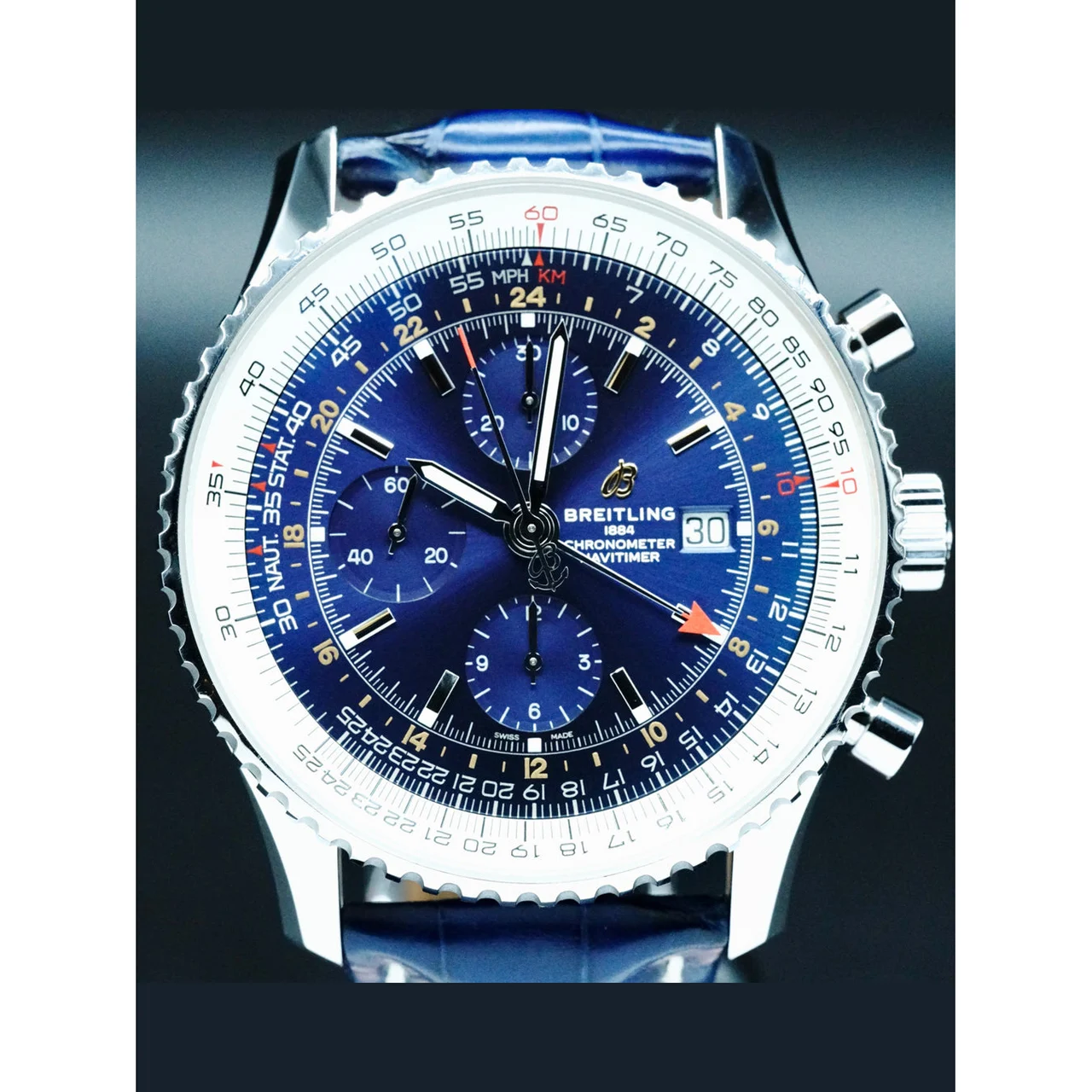 Breitling Navitimer World 210000079814 46 mm kol saati