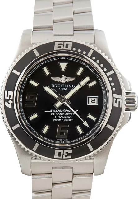 Breitling Superocean Stainless Steel Black Dial A1739102/BA77 kol saati