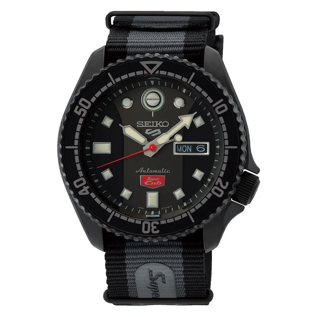 Seiko Super Cub Limitli Üretim Modeli SRPJ75K1 kol saati
