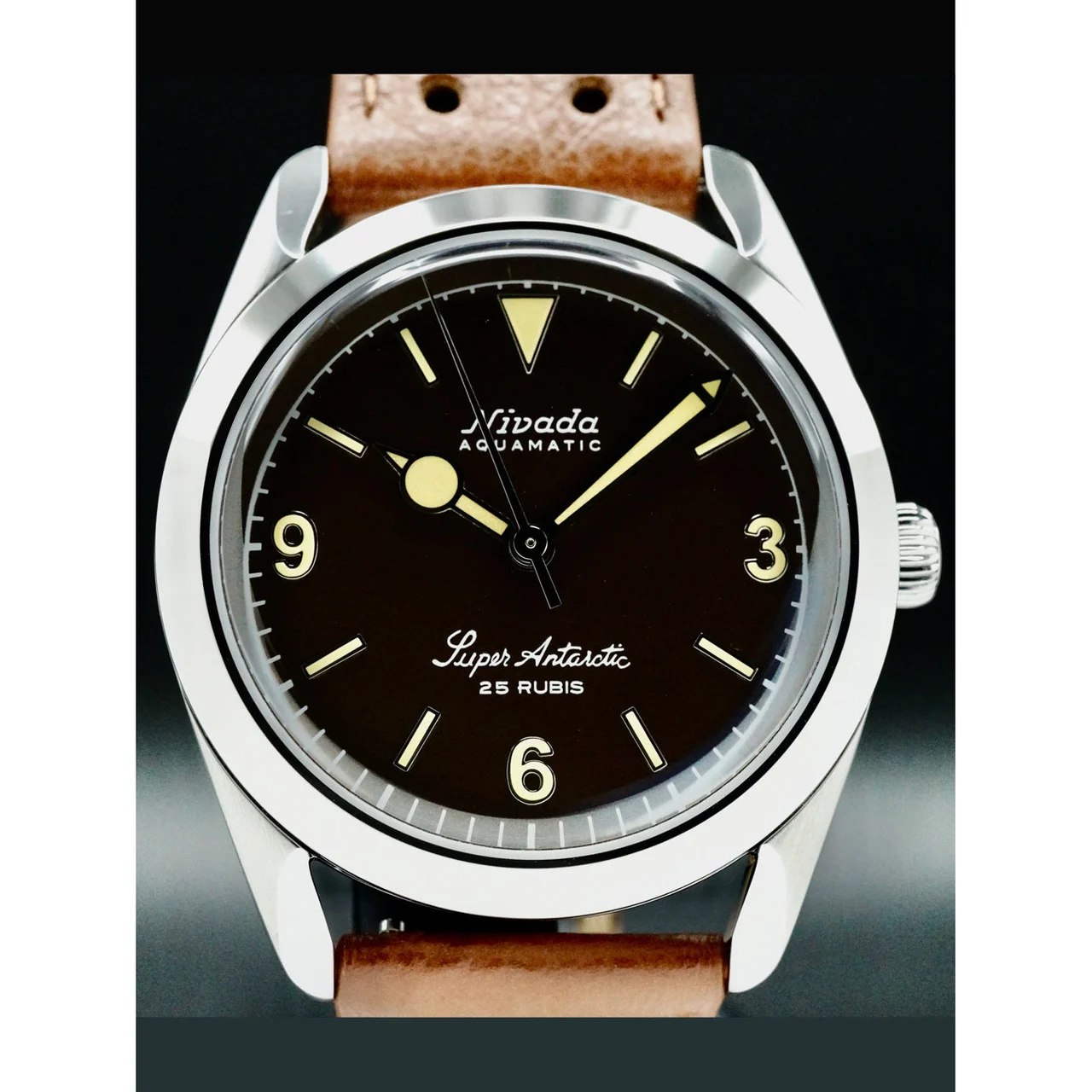 Nivada Grenchen Super Antarctic 3.6.9 Brown No Vintage Effect Beige Luminous 210000043476 38 mm kol saati