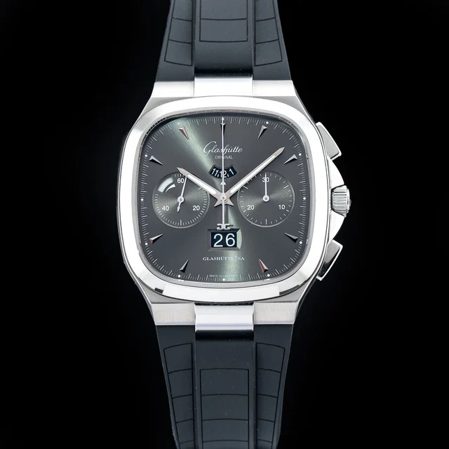 Glashutte Original Glashütte Original 1-37-02-01-02-33 Seventies Chronograph Panorama Date