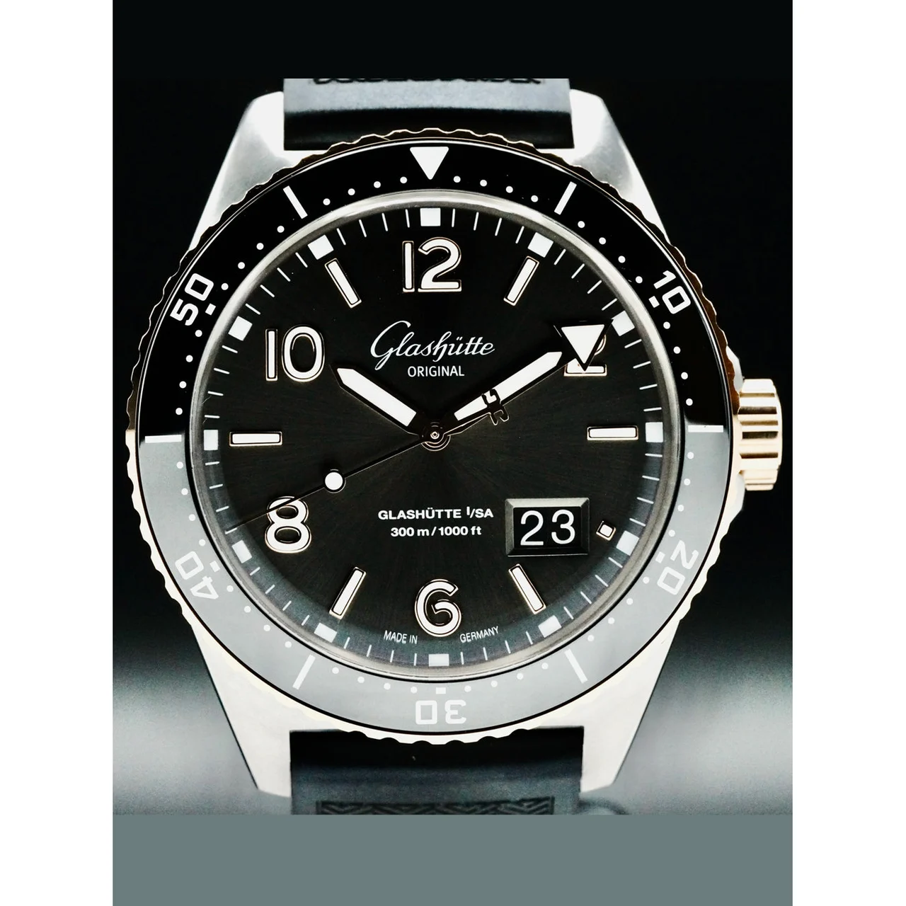 Glashutte Original Glashütte Original 1-36-13-04-91-34 SeaQ Panorama Date Two-Tone 210000075414 43 mm kol saati