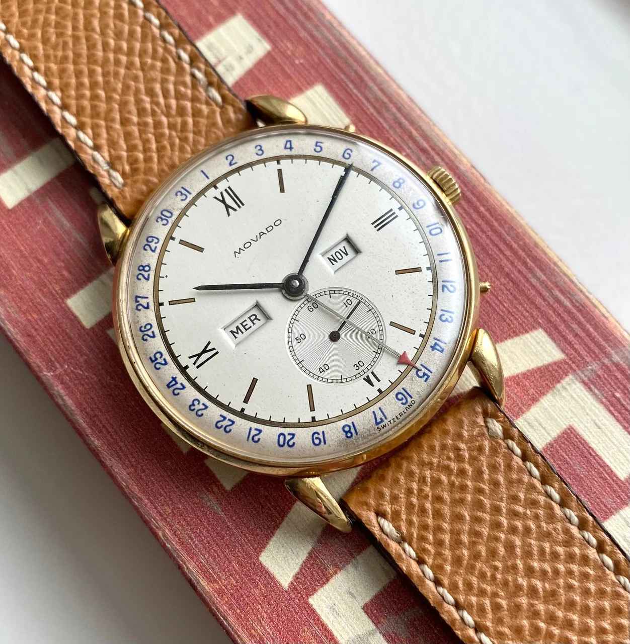 Movado Movado SQ8854347 34 mm kol saati