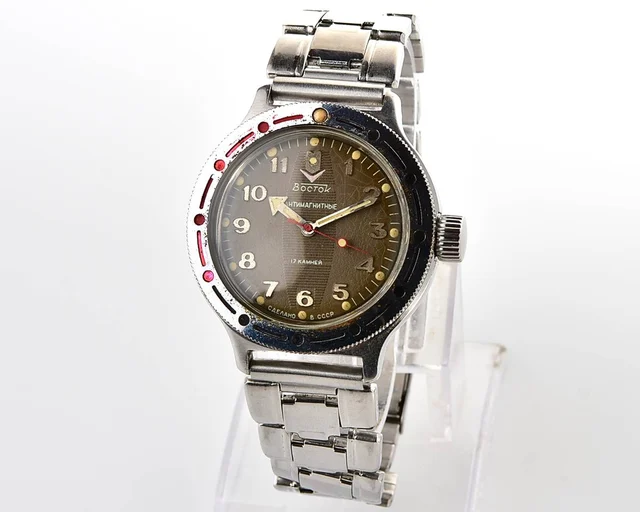 Vostok Vostok 13286UA kol saati