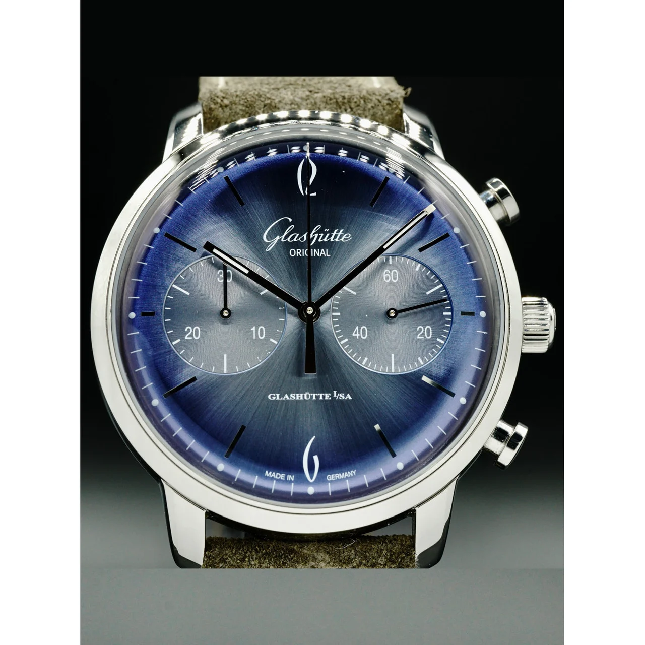 Glashutte Original Glashütte Original Sixties Chronograph Glacier Blue 1-39-34-04-22-04 210000042314 42 mm kol saati