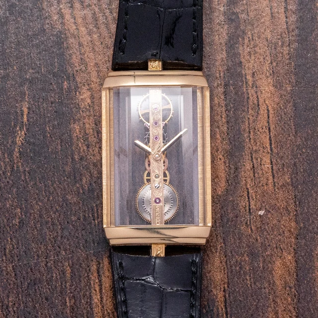 Corum Golden Bridge 13.150.56 kol saati