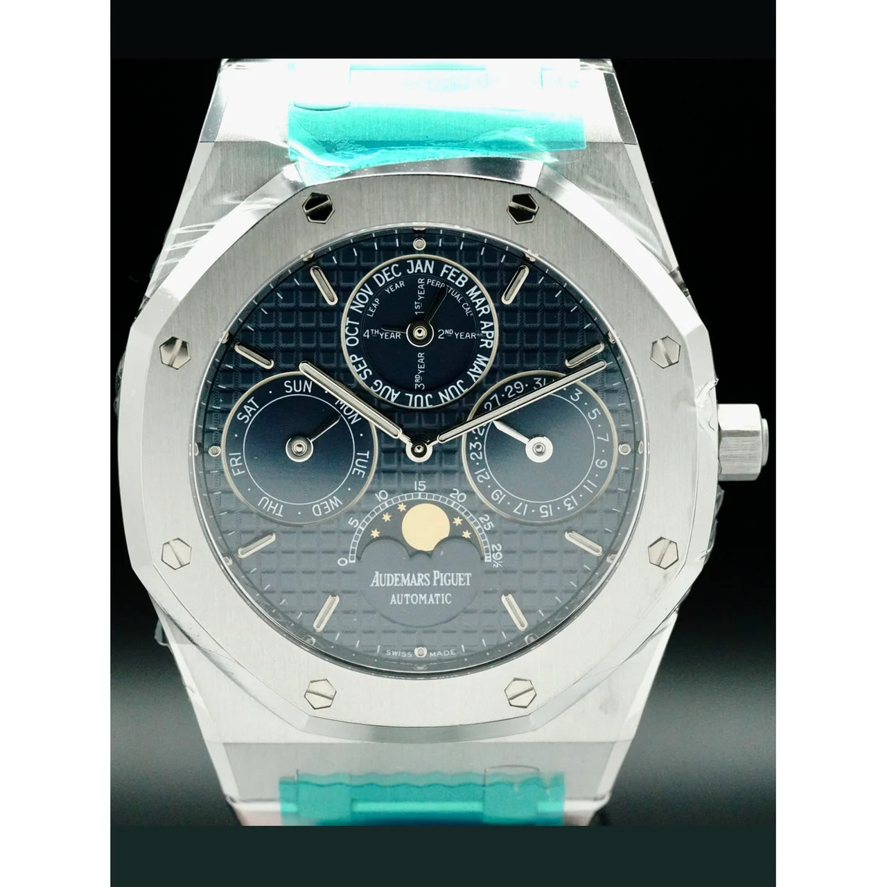 Audemars Piguet Royal Oak Perpetual SS Blue 210000063817 39 mm kol saati