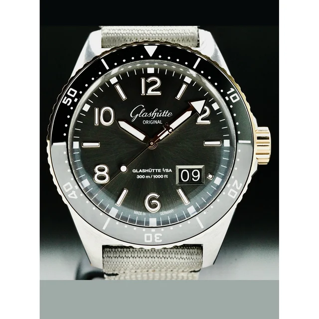 Glashutte Original Glashütte Original 1-36-13-04-91-34 SeaQ Panorama Date Two-Tone 2100000