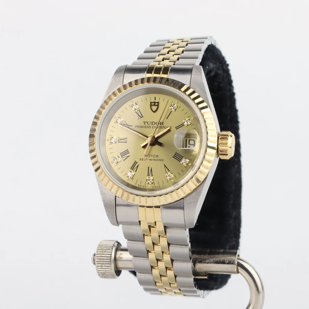 Tudor Oysterdate 250173 25 mm kol saati
