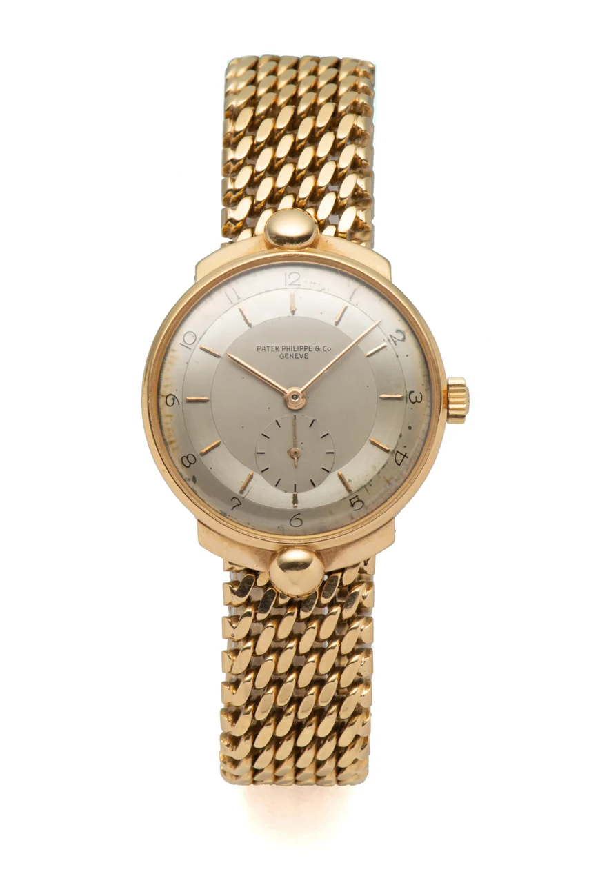 Patek Philippe PATEK PHILIPPE, REF. 1550, « CORNES CAPUCHONNÉES », YELLOW GOLD kol saati