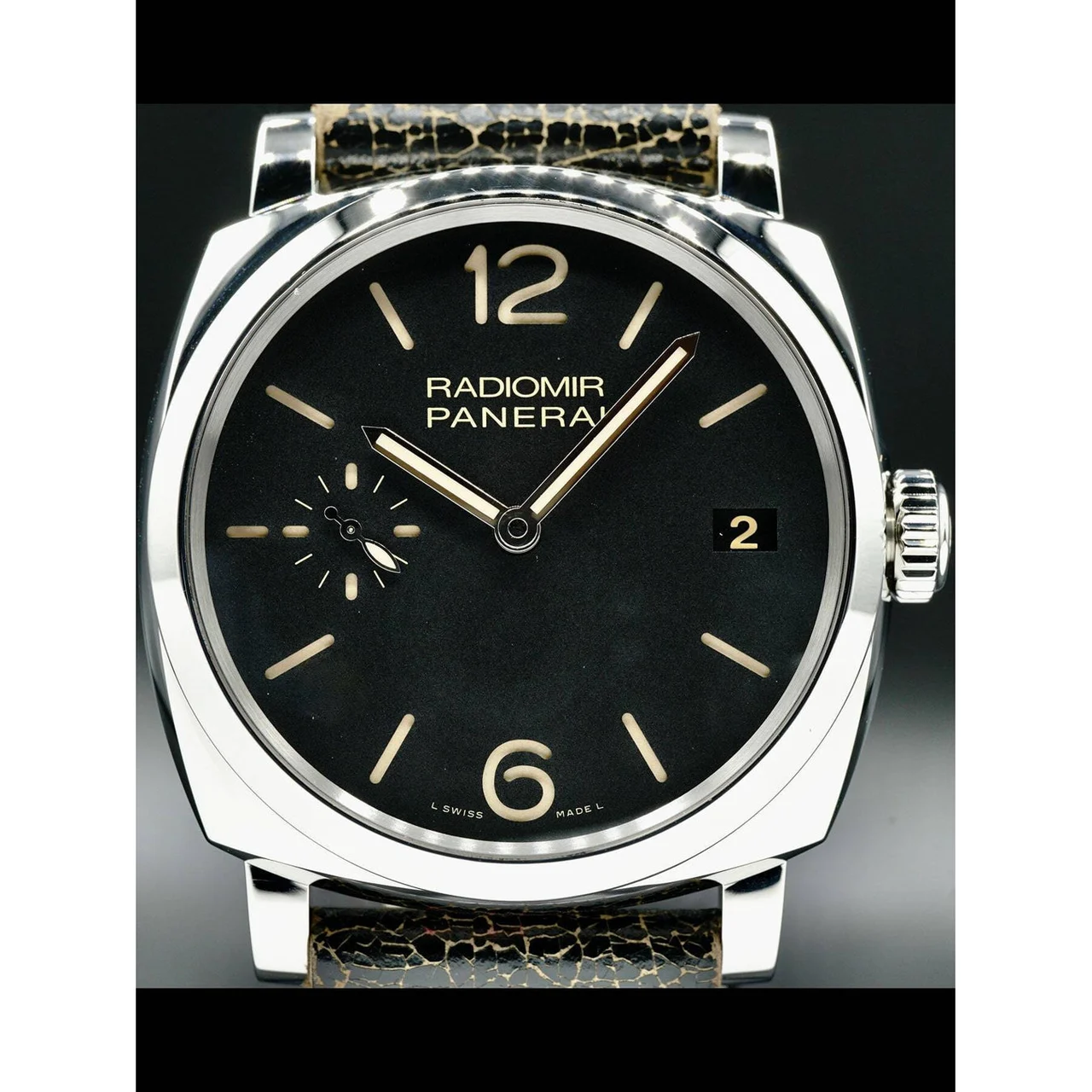 Panerai Radiomir 1940 PAM00512 210000031449 42 mm kol saati