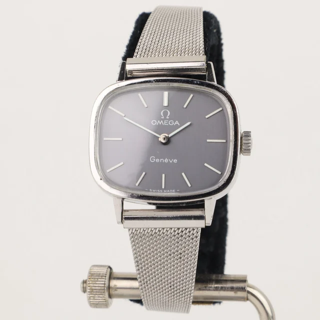 OMEGA Genève 250059 kol saati