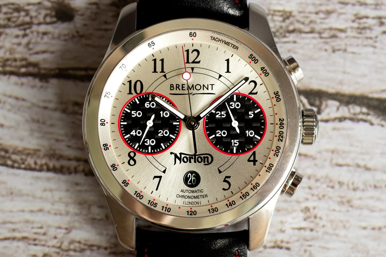 Bremont Bremont V4/SS 43 mm kol saati