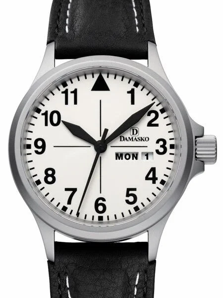 Damasko Swiss ETA Automatic with a 40mm Bead-Blasted Case, Luminous Dial #DA37 40 mm kol saati