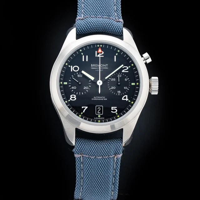 Bremont Arrow 210009N33667 kol saati