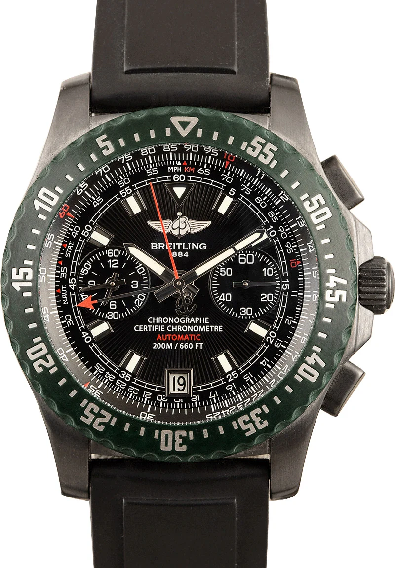 Breitling Skyracer Raven Black M27363 45 mm kol saati