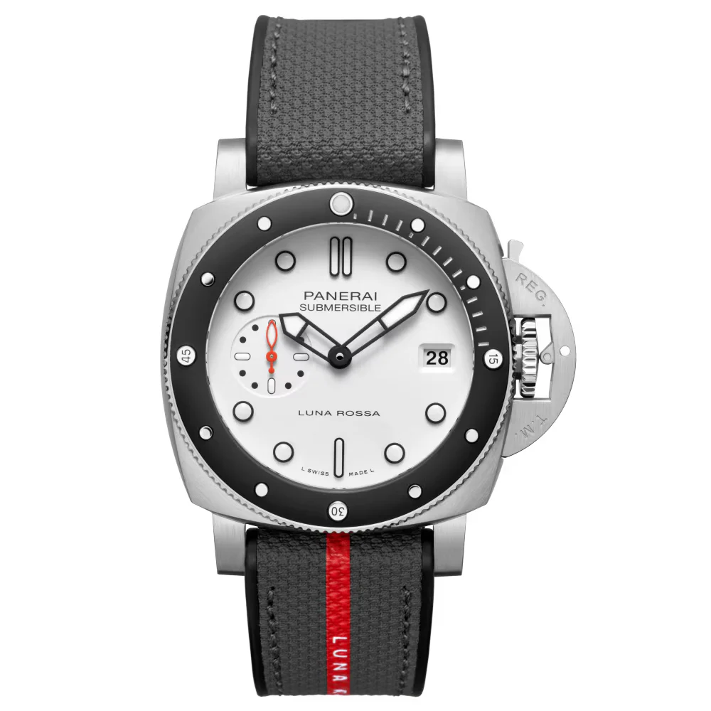 Panerai Submersible 17650709 42 mm kol saati