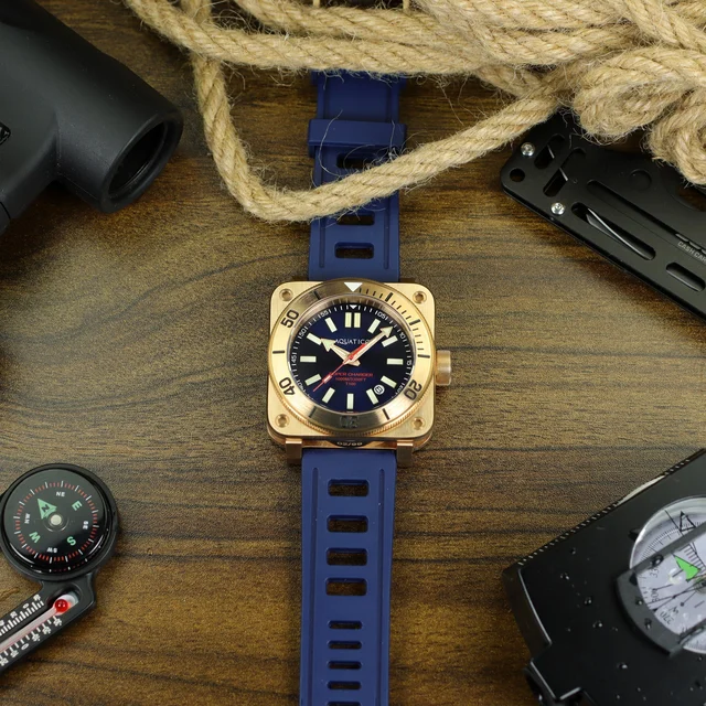 AQUATICO Super Bronze Tritium Blue Dial kol saati