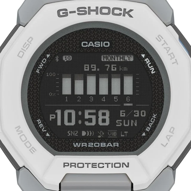 Casio G-shock G-squad GBD-300-7DR kol saati