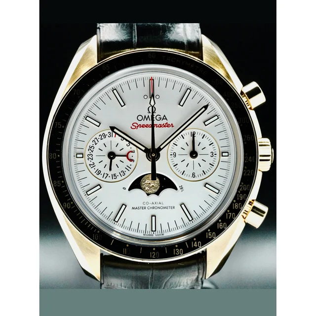 OMEGA Speedmaster Moonwatch Master Chronometer Moonphase Yellow Gold 304.63.44.52.02.001 P