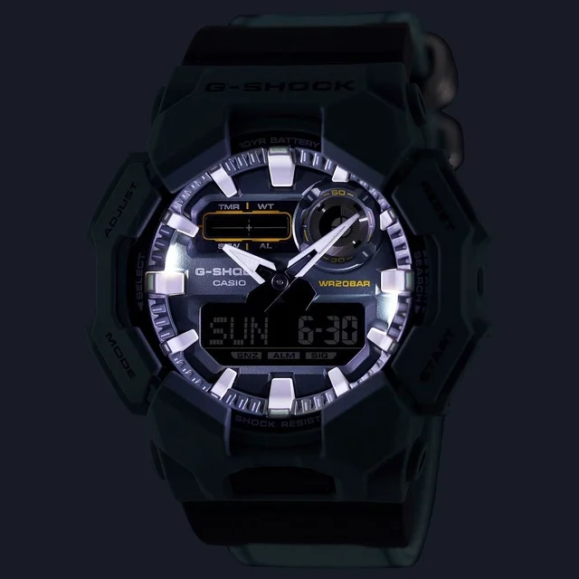 Casio G-shock Carbon GA-010CE-2ADR kol saati