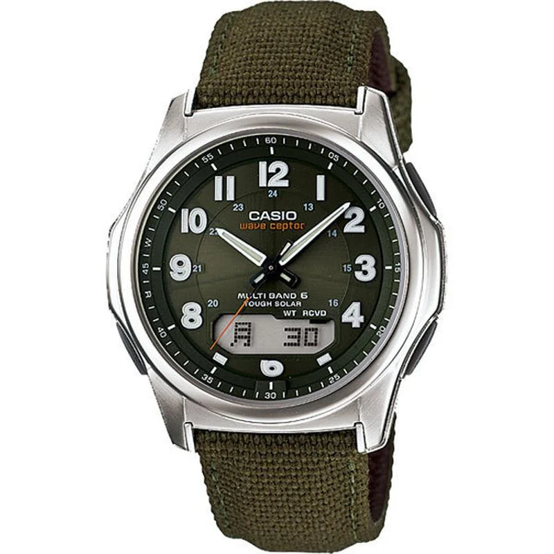 Casio WVA-M630B-3AJF 42 mm kol saati