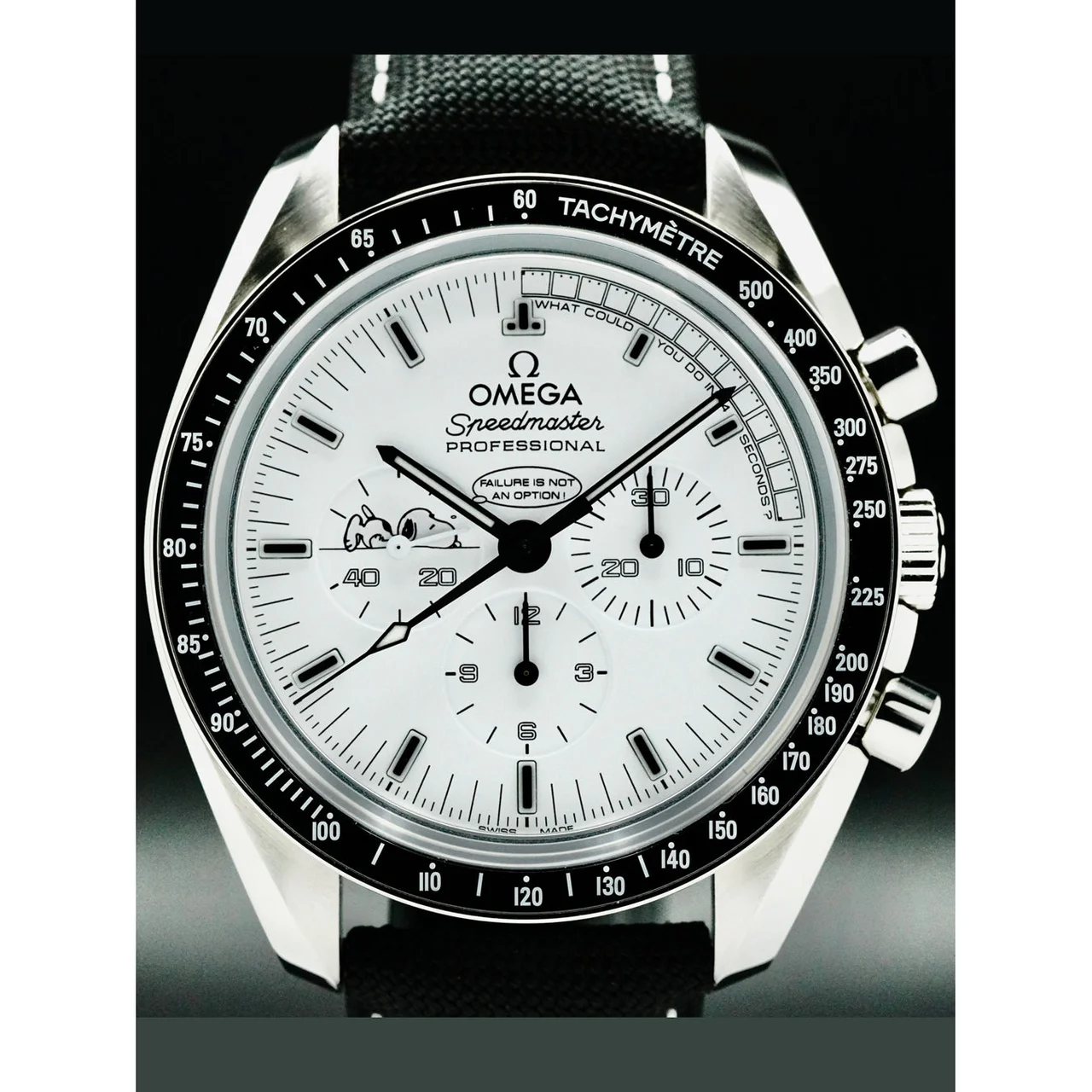 OMEGA Speedmaster Snoopy POC210000072209 kol saati