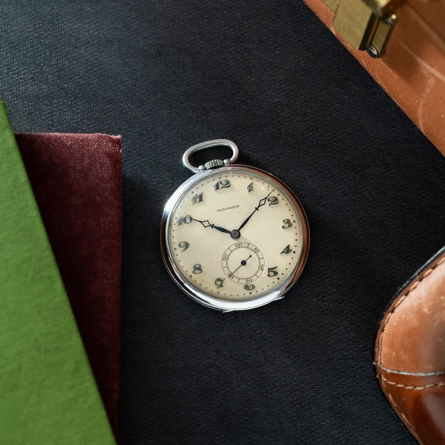 Movado Movado 40992429 kol saati