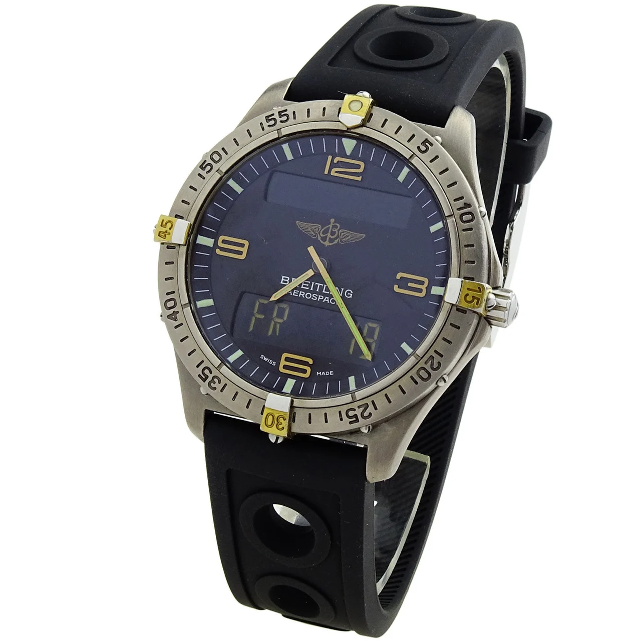 Breitling Aerospace 08015 40 mm kol saati