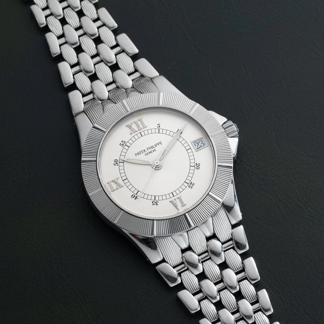 Patek Philippe Neptune 40930411 36 mm kol saati