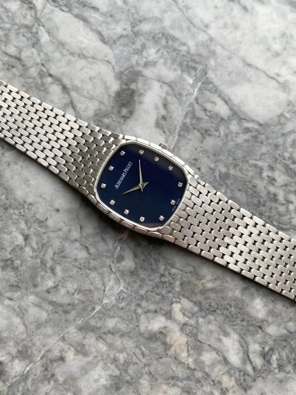 Audemars Piguet Audemars Piguet SQ6915871 18 mm kol saati
