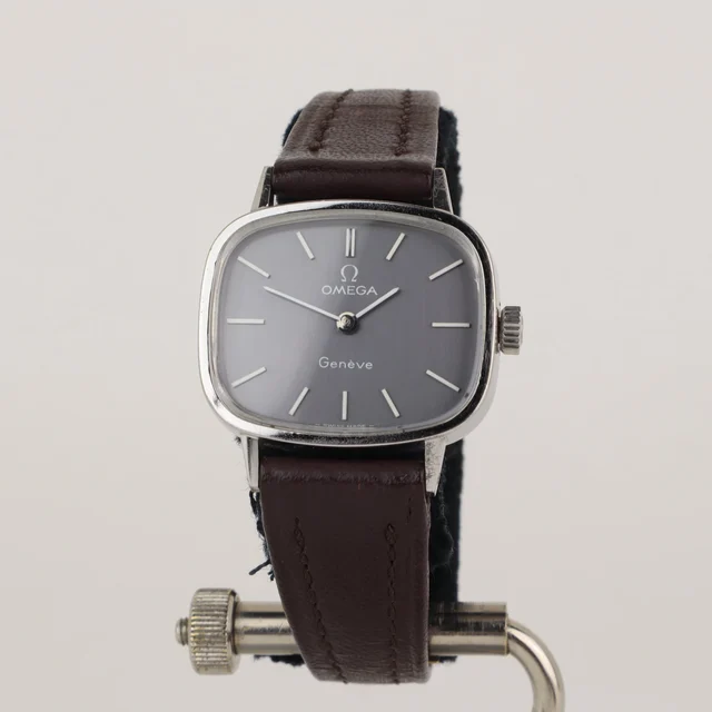 OMEGA Genève 250319 kol saati