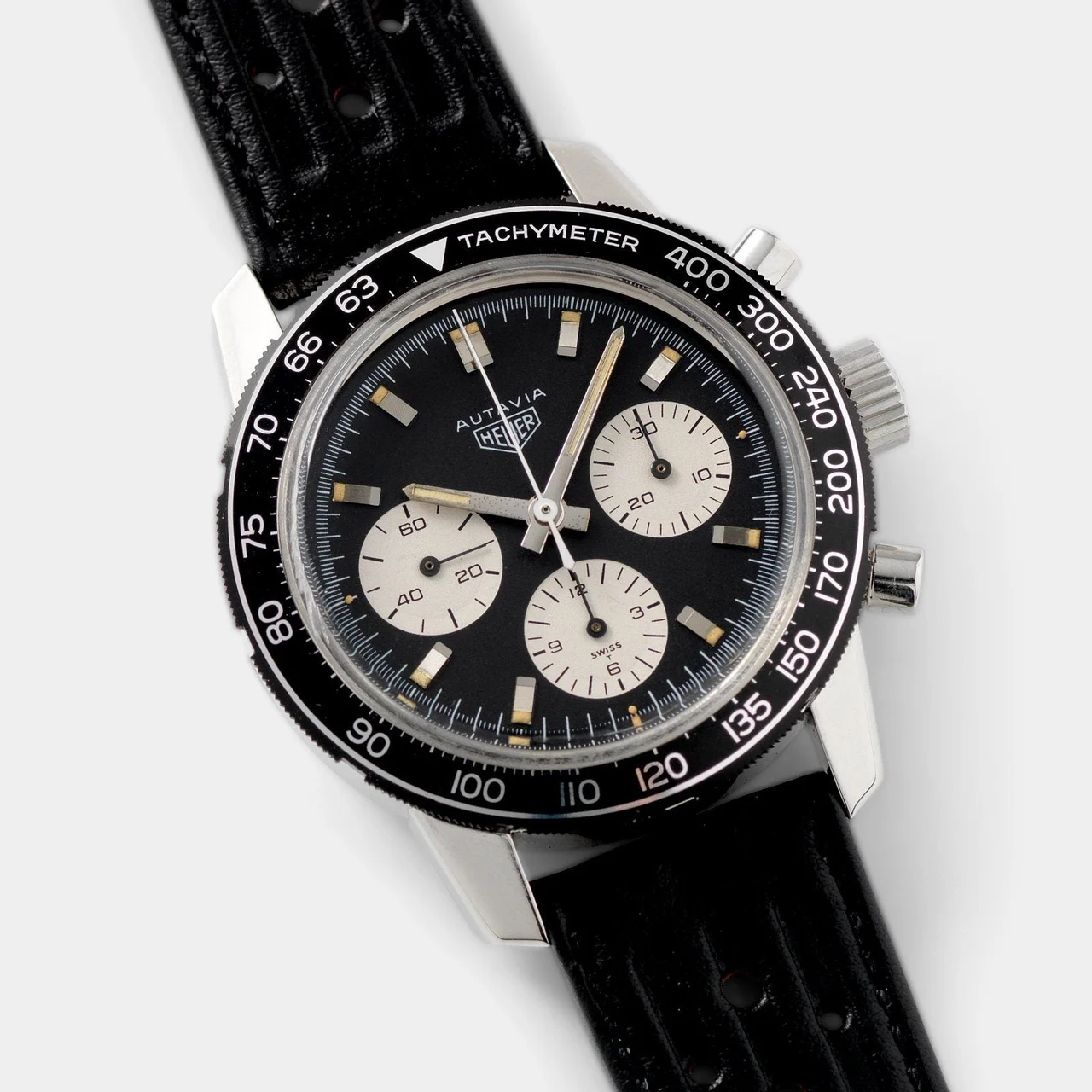 Heuer Autavia W-1149 40 mm kol saati