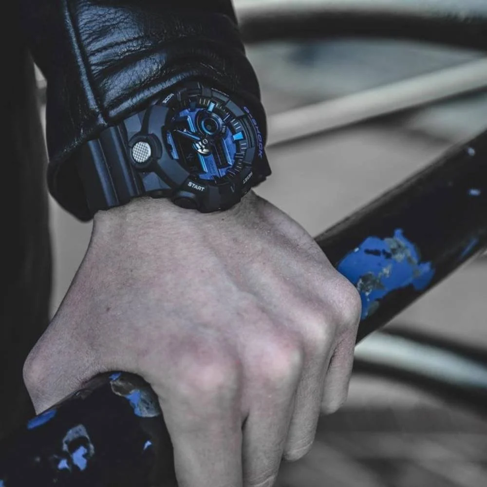 Casio G-shock Carbon GA-710-1A2DR 53.4 mm kol saati