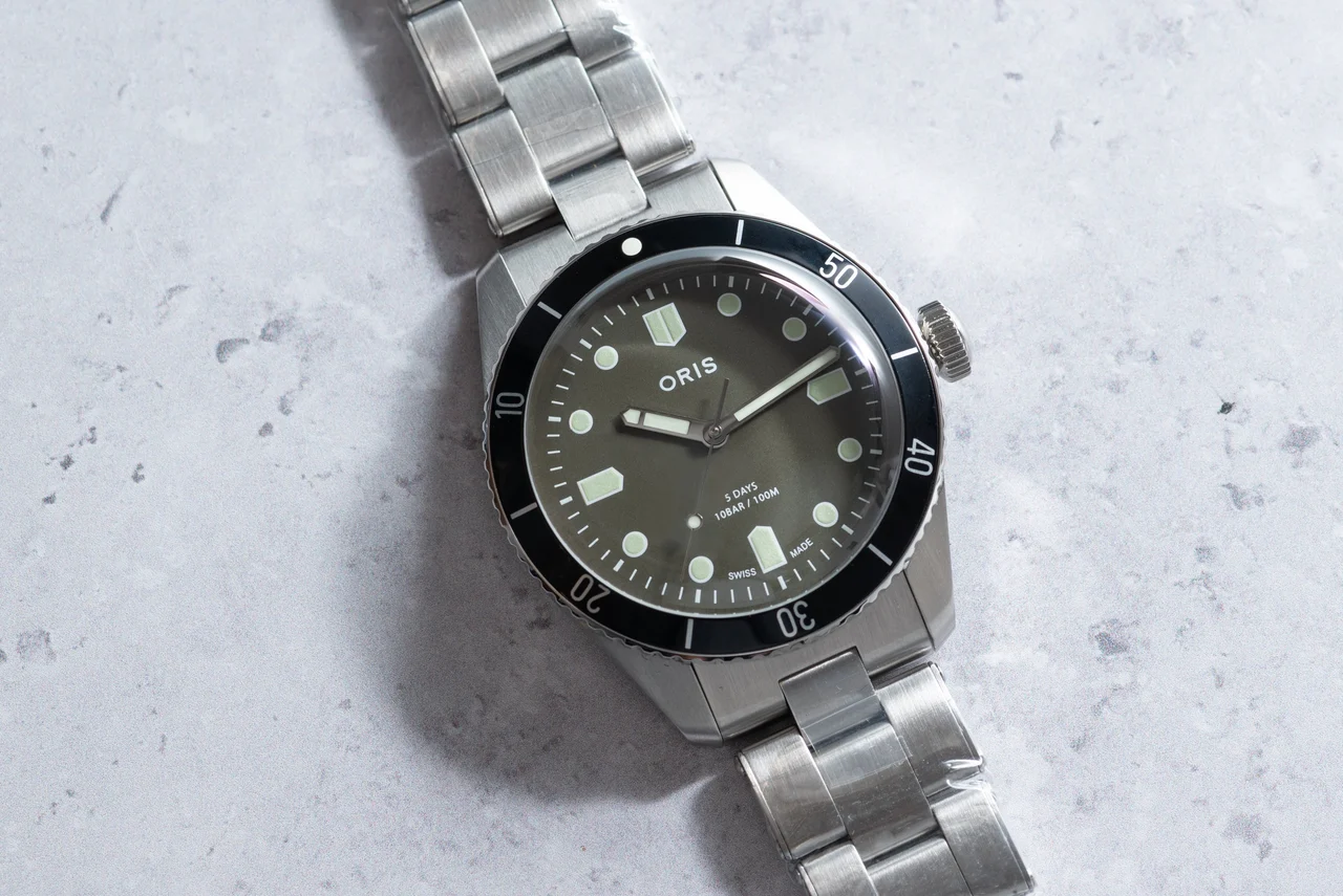 Oris Divers Sixty-Five 40991527 38 mm kol saati