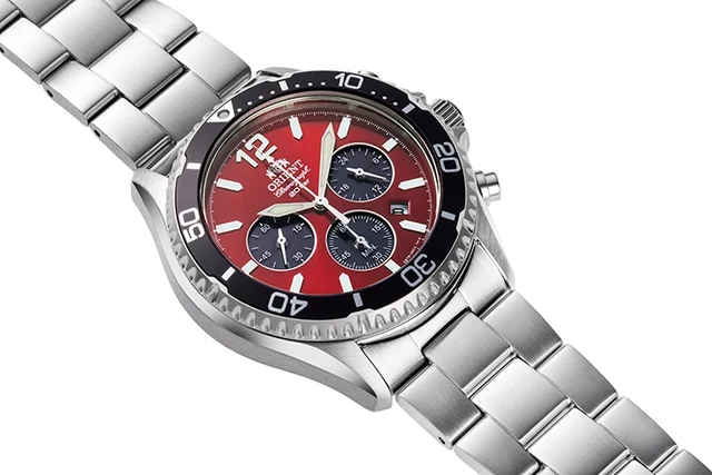 Orient Diver Design Chronograph solar-powered RA-TX0207R kol saati