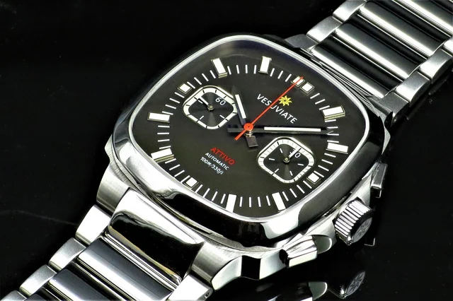 Vesuviate Attivo-Chrono Black kol saati