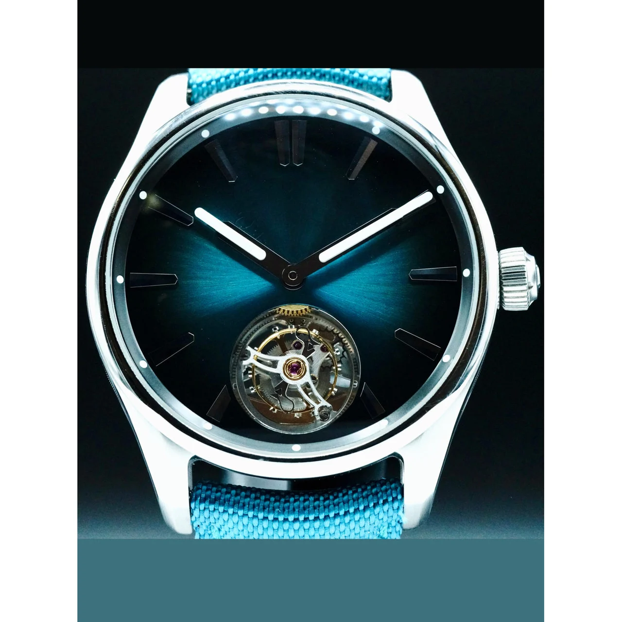 H. Moser & Cie. - Moser & Cie. Pioneer Tourbillon Mega Cool 3804-1205 POC210000079569 42.8 mm kol saati