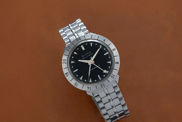 Bulova Accutron 40991723 kol saati